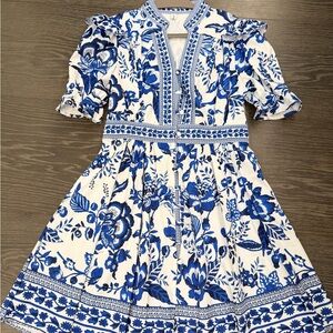 Chic Blue Floral Long Sleeve Dress